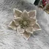 Decoraciones de Flores de Navidad Accesorios Hechos a Mano para Árbol de Navidad Flores de Simulación Flores de Navidad Modernas y Sencillas Decoración del Hogar Flores de Navidad