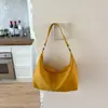 Bolso de gamuza para mujer, nueva moda de invierno, bandolera y bolso de hombro de color liso, bolso tote casual de gran capacidad para el día a día