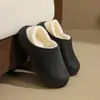 Pantuflas de algodón impermeables EVA para mujer, adecuadas para usar en casa en invierno, con forro polar añadido, una suela cómoda y acolchada, y un diseño cálido y afelpado, también disponibles para parejas y hombres, en stock ahora
