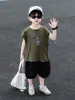 0473 Traje de Verano para Niños, Conjunto de Dos Piezas con Chaleco sin Mangas y Shorts Estilo Coreano para Niños, Ropa de Verano Nueva y Moderna 2026