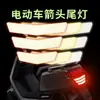 Pegatinas Reflectantes para Vehículos Eléctricos, Motocicletas, Coches, Flechas Trapezoidales, Guardabarros Traseros, Señales de Advertencia, Tiras Reflectantes, Pegatinas Reflectantes