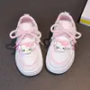 Sapatos Infantis Sapatinhos Brancos 2026 Novo Outono Tênis de Skate Infantil Antiderrapante Crianças Médias e Grandes Meninas Sola Macia Sapatos Esportivos