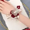 Flor de Muñeca para Dama de Honor de Boda Rosa Rosa Pulsera de Grupo de Hermanas Flor Suministros de Boda Flor de Mano para Grupo de Damas de Honor Boda