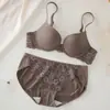 Ropa Interior Sin Costuras Transfronteriza Anillo de Acero Suave Encaje Brillante con Empalme Sujetador Push-Up para Pechos Pequeños de Mujer