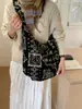Bolsa Tote Versátil de Grande Capacidade Estilo Coreano para Mulheres, Nova Inverno 2025 Super Popular Bolsa de Ombro Transversal em Lã de Cordeiro Fair Isle
