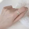 Anillo de Ópalo de Diseño Exclusivo para Mujer, Estilo Minimalista, Moderno y Versátil, Anillo Abierto de Alto Nivel Dulce-Cool para Dedo Índice, Nuevo Modelo 2025