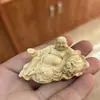 Talla en Madera de Boj Lingote de la Fortuna Buda Maitreya Buda Sonriente Madera Maciza Adornos para Coche de Entrada Manualidades Decoración