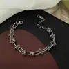 Pulsera Popular Transfronteriza Europea y Americana Personalizada de Acero de Titanio para Mujer, Lujo Accesible y Alta Gama Oro de 18K Moda Nudada Joyería de Mano de Moda
