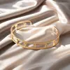 Moda Europeia e Americana Pulseira de Metal Aço Titânio para Mulheres com Design Geométrico Diamante Fivela de Mola Pulseira Recortada Série de Emendas Multicamadas