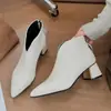 Botines de mujer transfronterizos, nueva colección otoño/invierno 2026, botines de mujer de moda, estilo coreano simple, tallas grandes, modernos, con cremallera trasera, botines pequeños de cuero