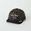 Boné de Baseball Infantil Tendência Estampa de Leopardo com Aba Macia, Design Personalizado com a Letra "Good", Chapéu Quente para Bebês e Crianças Pequenas