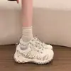 Sapatos Casuais Respiráveis de Malha com Solado Grosso Estilo Color Block Retrô para Mulheres 2026 Outono Novos Sapatos Esportivos Leves para Caminhada