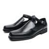 Zapatos negros pequeños de moda transpirables de primavera y otoño, tacón bajo, hebilla, punta cuadrada, zapatos de cuero pequeños, talla grande transfronteriza, sandalias baotou, una generación de cabello