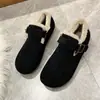 Zapatos de invierno cálidos nuevos para mujer 2026 moda mocasines forrados de felpa con hebilla de cinturón cómodos estilo coreano slip-on