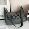 Bolso de Lona de Moda Estilo Coreano para Mujer Primavera 2026 Gran Capacidad Bolsa de Compras para Estudiantes Bolso de Hombro Casual Retro Simple