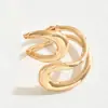 Estilo Metalero Transfronterizo Europeo y Americano Corte Simple Asimétrico Cuello de Primavera para Mujer Elegante y con Estilo Moda Joyería de Alta Gama