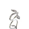 Anillo Versátil Minimalista Abierto para Mujer, Estilo Ins Retro Tendencia Transfronteriza Personalidad Serpiente Nicho Lujo Ligero