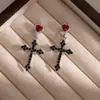 Brincos de Argola Cruzados com Diamantes Love Transfronteiriços Alta Sensação Moda Joker Doce Cool Spice Girl Joia para Orelha Brincos de Vento Escuro
