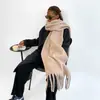 Bufanda Azul Klein para Mujer Invierno Versión Coreana Versátil Engrosada Color Sólido Chal Mohair de Gama Alta Bufanda Cálida para el Cuello