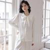 Pijama con cuello de mariposa de Little Red Book que se puede usar en exteriores, manga larga, ropa de hogar de alta calidad para mujer, pijamas de seda helada de primavera y verano para mujer