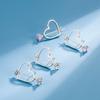 Pendientes de diseño de nicho con sentido de alta gama 2022, nuevos y encantadores pendientes de moda con circonitas y una flecha para que las mujeres los usen más