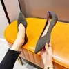 Sapatos de Salto Único Estilo Princesa Feminino 2024 Novos Sapatos de Malha Tecida Solado Macio Respirável Boca Rasa Fundo Plano Comércio Exterior Transfronteiriço Rolinho de Ovo