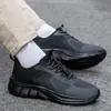 Novos Sapatos de Caminhada Femininos de Outono, Sapatos Casuais Fly-Knit para Pessoas de Meia-Idade e Jovens, Sapatos Leves e Respiráveis com Solado Macio para Mães, Sapatos Esportivos Unissex