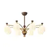 El candelabro de sala de estar de proyección estilo americano más hermoso, luz principal estilo vintage para un gran salón, iluminación de diseño para crear un comedor atmosférico, hierro