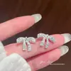 Aretes de Moño Completamente de Diamante para Mujer, Estilo Ins, Elegantes y Sofisticados, Simples y Exquisitos, Versátiles, Accesorios para Orejas de Moda de Nicho