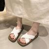 Sandálias Femininas Retro Estilo Francês para Exterior 2025 Verão e Outono Novas Planas Quadradas Plissadas Estilosas Versáteis Slip-On