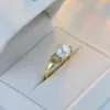 Nuevo Anillo de Moda Estilo Coreano Fresco de Gama Alta con Circonita Anillo de Lujo con Diamante Perla Natural para Mujeres