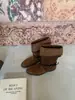 Botas de Tacón Grueso Estilo Retro Punta Cuadrada Media Caña para Mujer 2026 Otoño/Invierno Nueva Llegada Estilo Maillard Hebilla de Cinturón Botas de Montar Plisadas