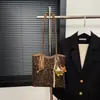 Bolsa Tote para o Trabalho Grande Capacidade Feminina 2025 Nova Retro Bolsa de Axila Estampa de Leopardo Ombro Único Moda Elegante Bolsa de Mão