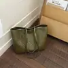 Bolso Tote Tejido Vintage de Nicho para Mujer, Nuevo Modelo de Verano 2026, Gran Capacidad, Bolso de Hombro de Alta Gama para Viajes Diarios