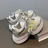 Sapatos Infantis para Meninas 2026 Primavera Novo Estilo Tênis Esportivo Infantil Estilo Pai Tênis de Corrida Princesa Moda Meninas Estilo Quente