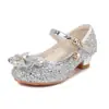 Zapatos de tacón alto de moda estilo coreano para niñas, zapatos de princesa para niños, zapatos plateados con cristal de suela blanda versátiles, zapatos de rendimiento de cuero para actuaciones