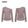 Top Asimétrico de Hombro Rayado Unbdns Rojo para Mujer, Nuevo Estilo Otoño, Corte Ajustado, Camiseta Manga Larga Corta, Moderno
