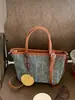 Bolso Grande de Estilo Coreano Transfronterizo para Mujer 2026 Verano Nuevo Bolso Tejido de Nicho Bolso Cubo de Moda para Vacaciones