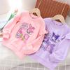 Roupa Infantil 2024 Outono Novo Moletom Versátil para Meninas Gola Redonda Estampado Desenho Fofo Manga Voadora Top Moda Tendência