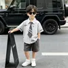 Conjunto de Verano para Niños 2026 Nuevo Estilo Camisa de Verano y Shorts para Niños Conjunto de Dos Piezas Estilo Coreano Conjunto de Dos Piezas Moderno para Niños