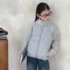 Nova Jaqueta de Plumas Leve Mágica Camada Interna para Uniforme Escolar de Crianças Outono e Inverno Jaqueta Acolchoada Quente Casaco Curto para Meninas