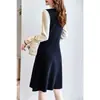 Vestido de Tricô Color Block Estilo Novo de Início de Primavera Coreano, Elegante e Emagrecedor, Usado com um Casaco como Suéter Base