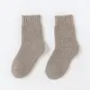 Meias de lã infantil uma geração de meias grossas quentes de outono e inverno para meninos e meninas com forro de lã para crianças no atacado inverno
