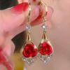 Pendientes Colgantes con Borla Rosa Dorada 2025 Lujo Accesible Alta Moda Pendientes Atmosféricos Pendientes Simples Versátiles