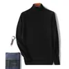 Suéter de punto de lana para hombre de otoño e invierno, cuello alto, suéter de lana casual de cuello semi-alto, suéter básico de cuello redondo para venta al por mayor