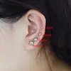 2023 Nueva Moda Hebilla de Oreja Cruzada Pendientes Punk Pendientes Pendientes Hebilla de Oreja de Acero Inoxidable Tendencia Artística para Hombres Nacimiento Orejas de Mujeres