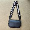Moderna Bolsa de Pecho de Moda Nueva Marca Bolso Cuadrado Pequeño Cuero Moderna Bandolera Calle Pequeña Cartera Bolsa para Teléfono Móvil Bolso Cruzado