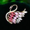 Broche pequeño de cisne elegante de moda Pin para ropa atmosférico elegante creativo Accesorios de ropa simples Luz antirrobo