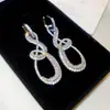 Brincos pingente nota musical em ouro 18k banhado a ouro com zircônia, brincos únicos para vestido de noite, brincos de luxo leve de alta qualidade para mulheres