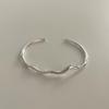 Fan Zhiqiao Corea del Sur Estilo coreano Plata de ley 925 simple forma retorcida abierto pulsera pulsera Mobius